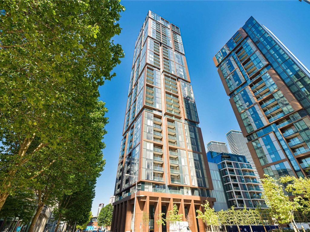 Maine Tower, London, Greater London E14