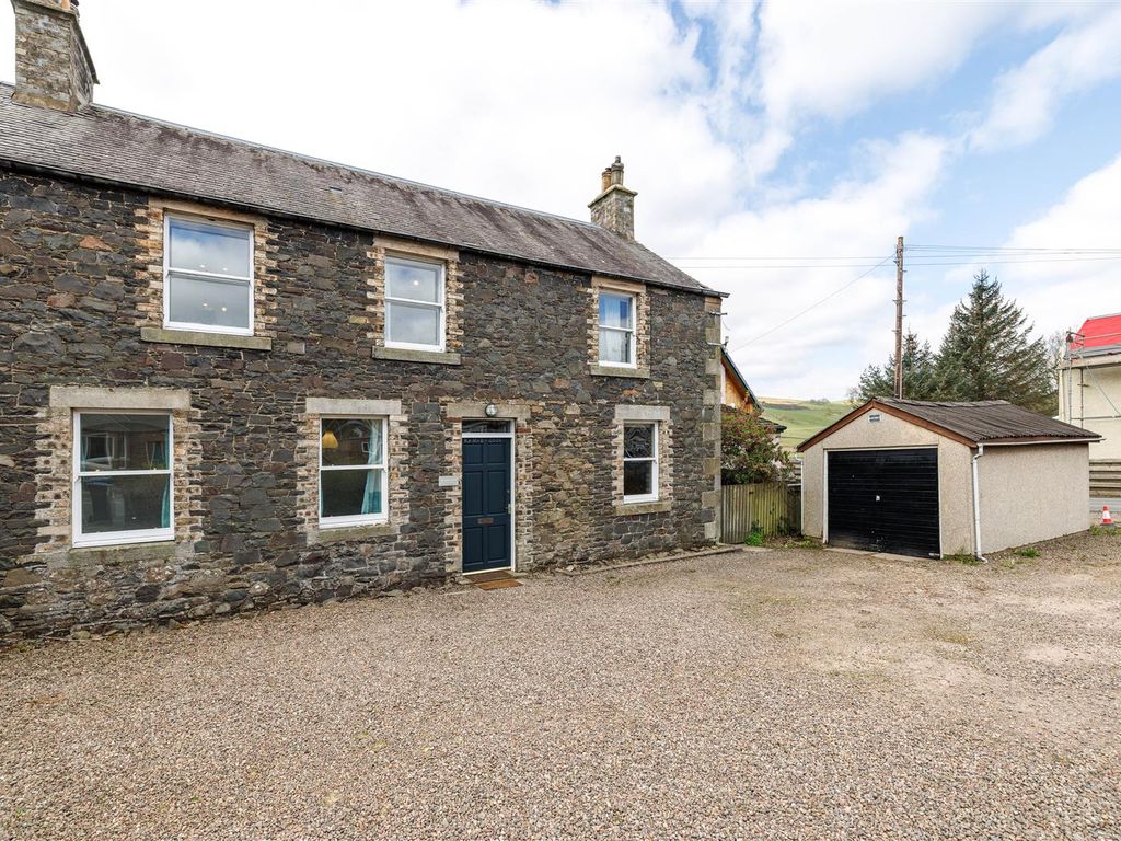 4 bed semidetached house for sale in Jessiefield, Galashiels Road