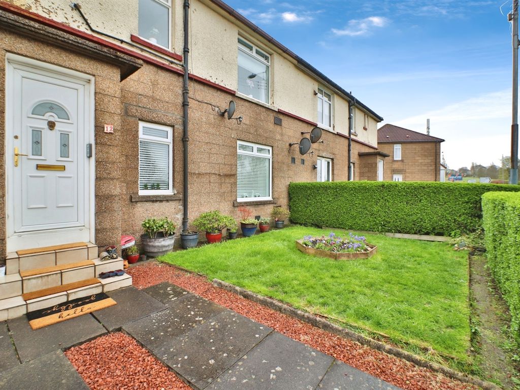 3 bed flat for sale in Maxwelton Road, Glasgow G33, £95,000 Zoopla