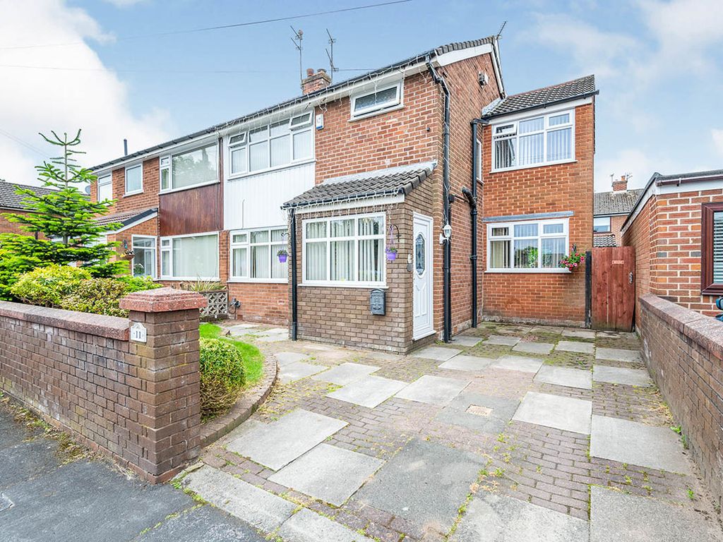 4 bed semidetached house for sale in Deepdale Drive, Rainhill, Prescot