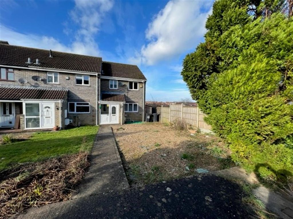 3 bed end terrace house for sale in Lyde Road, Yeovil BA21 Zoopla