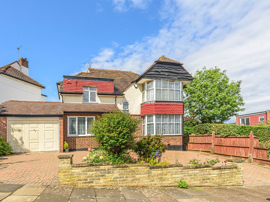 5 bed detached house for sale in Hillside Grove, London NW7 Zoopla