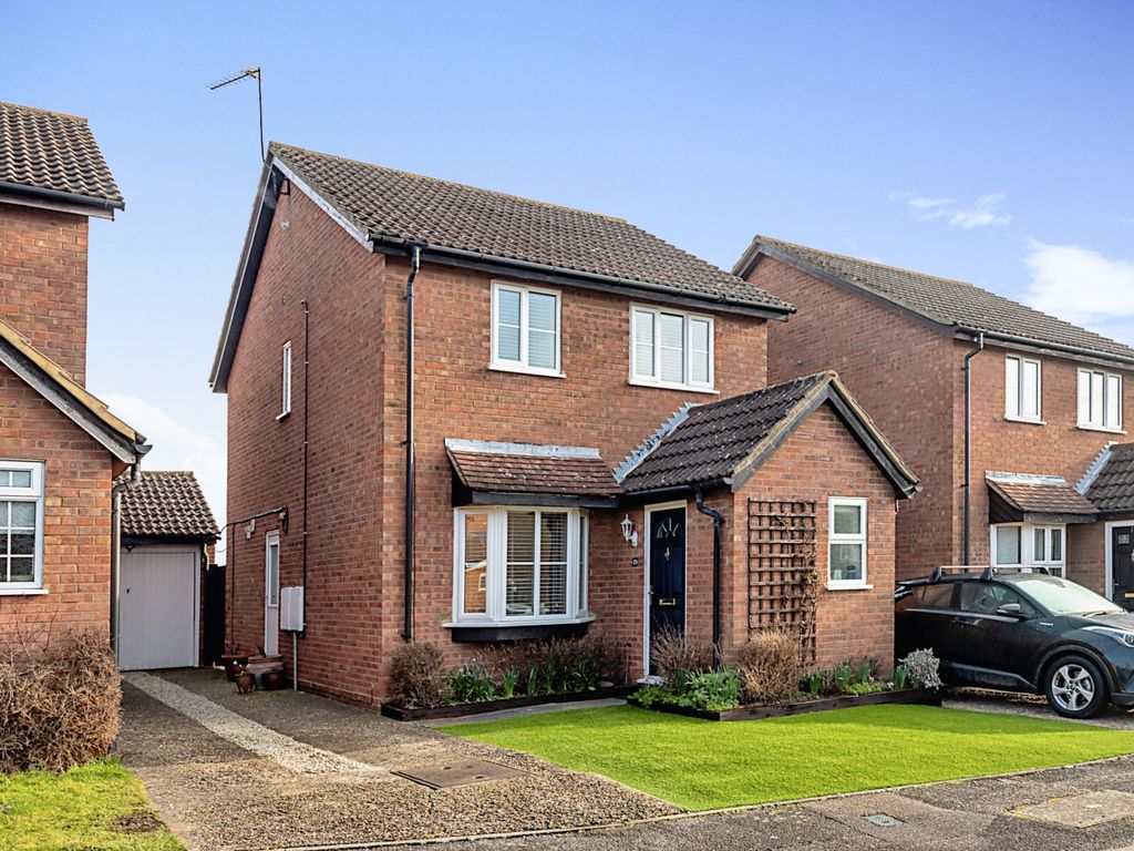 Detached house for sale in Armour Rise, Hitchin SG4 Zoopla