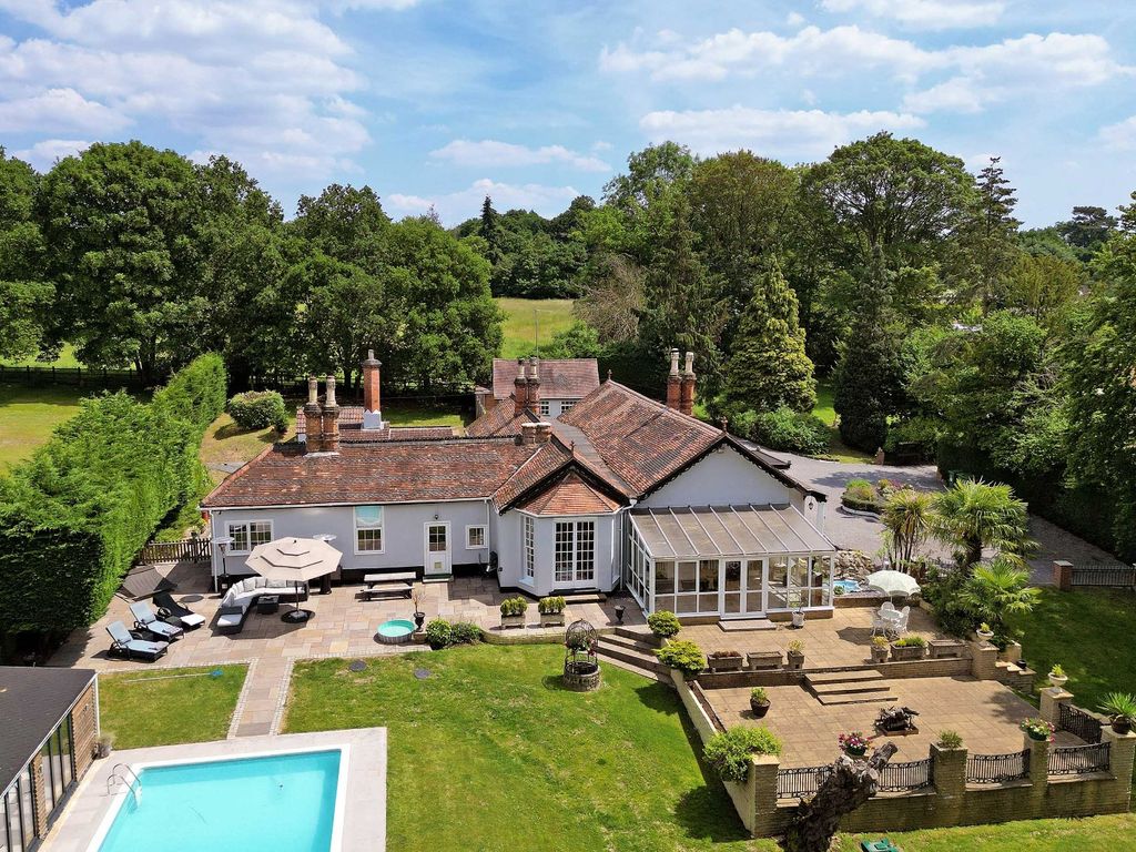 5 bed detached house for sale in Hollybush Hill, Stoke Poges SL2 Zoopla