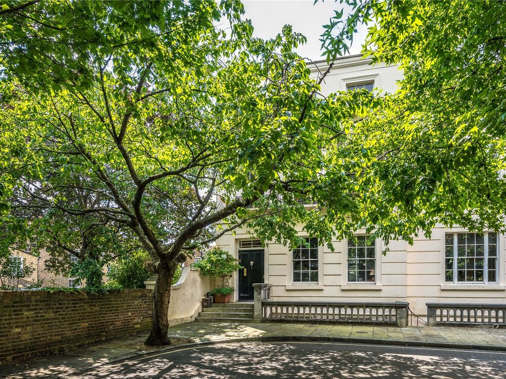 5 bed end terrace house for sale in Mountfort Terrace, Islington