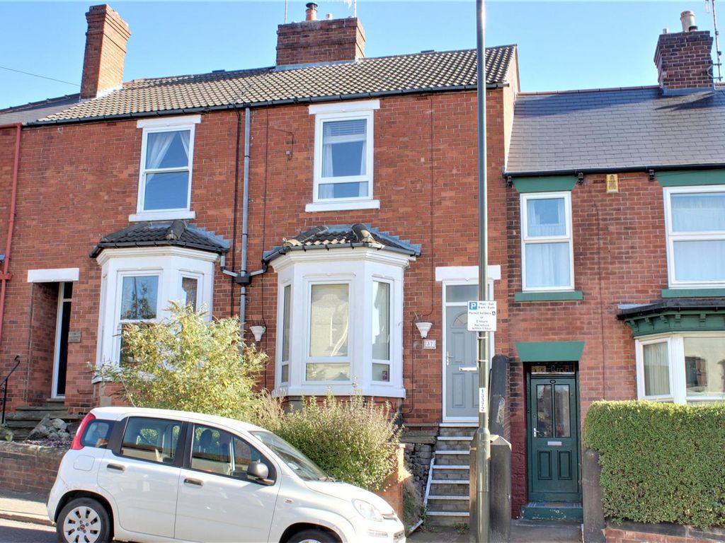 3 bed terraced house to rent in Clarence Road, Chesterfield S40 Zoopla