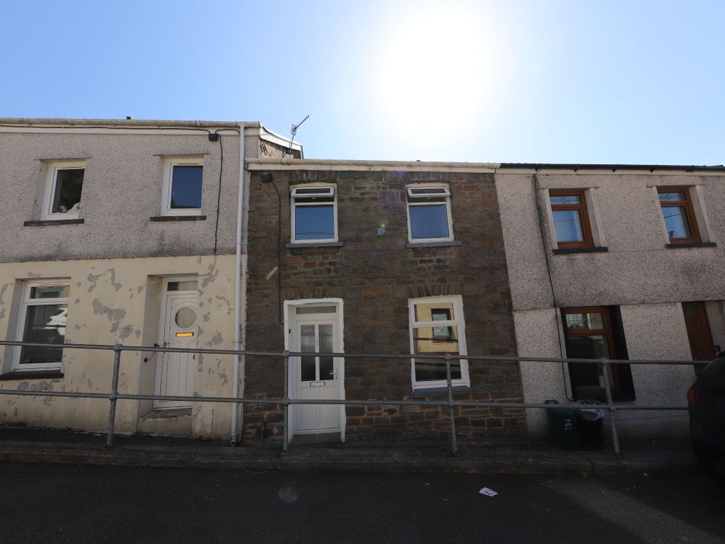 3 bed terraced house to rent in Strand Street, Mountain Ash CF45, £625