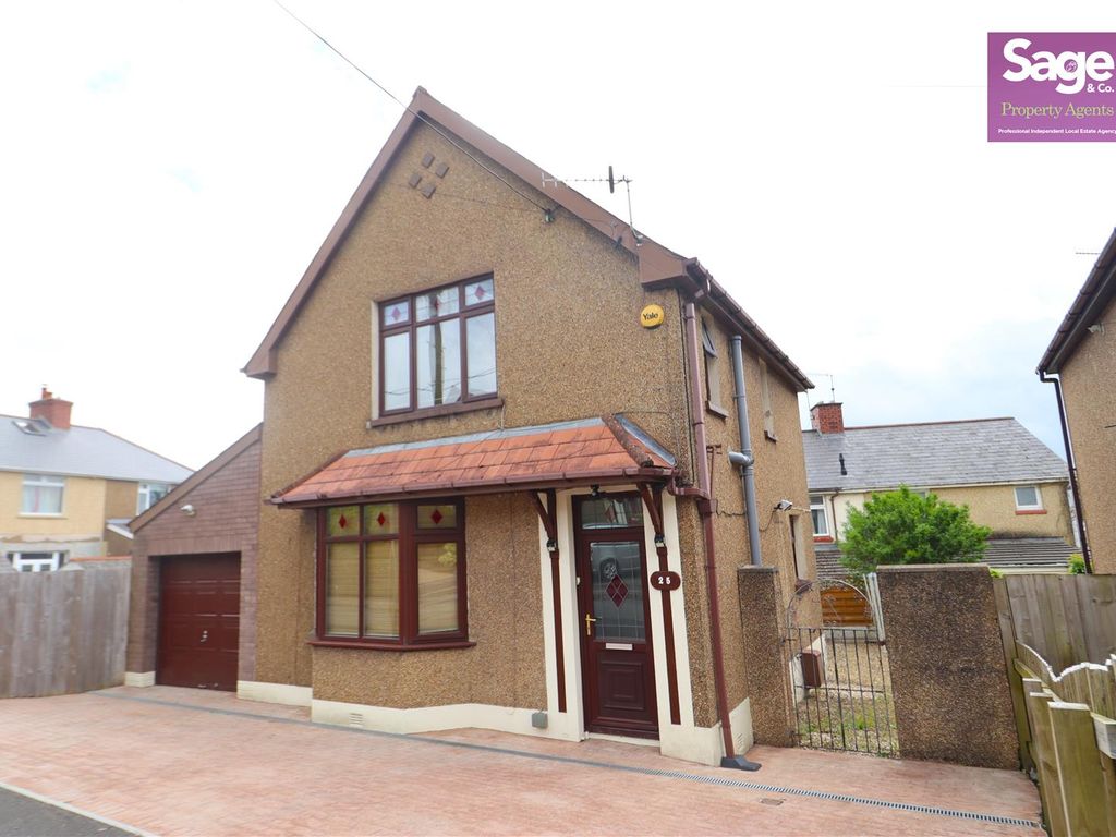 3 bed detached house for sale in Sycamore Road, Griffithstown