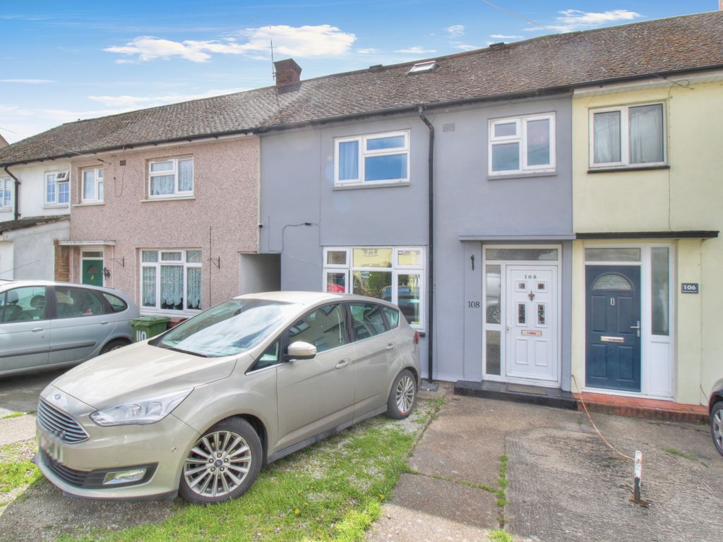 3 bed terraced house for sale in Fullarton Crescent, South Ockendon