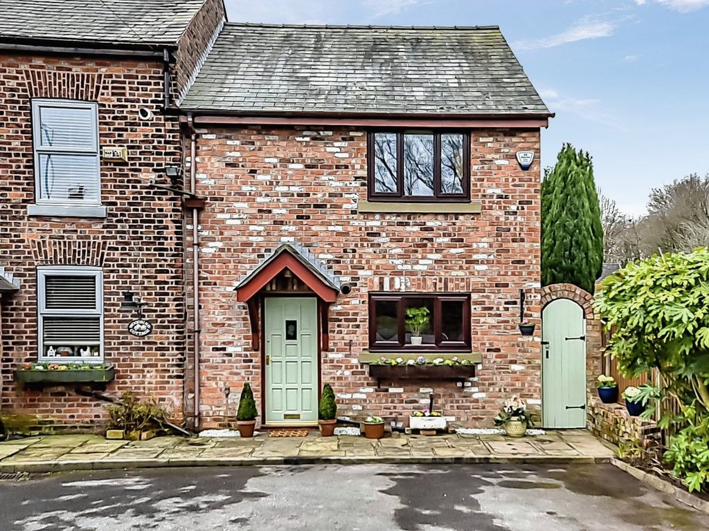 3 bed semidetached house for sale in Wythenshawe Road, Manchester