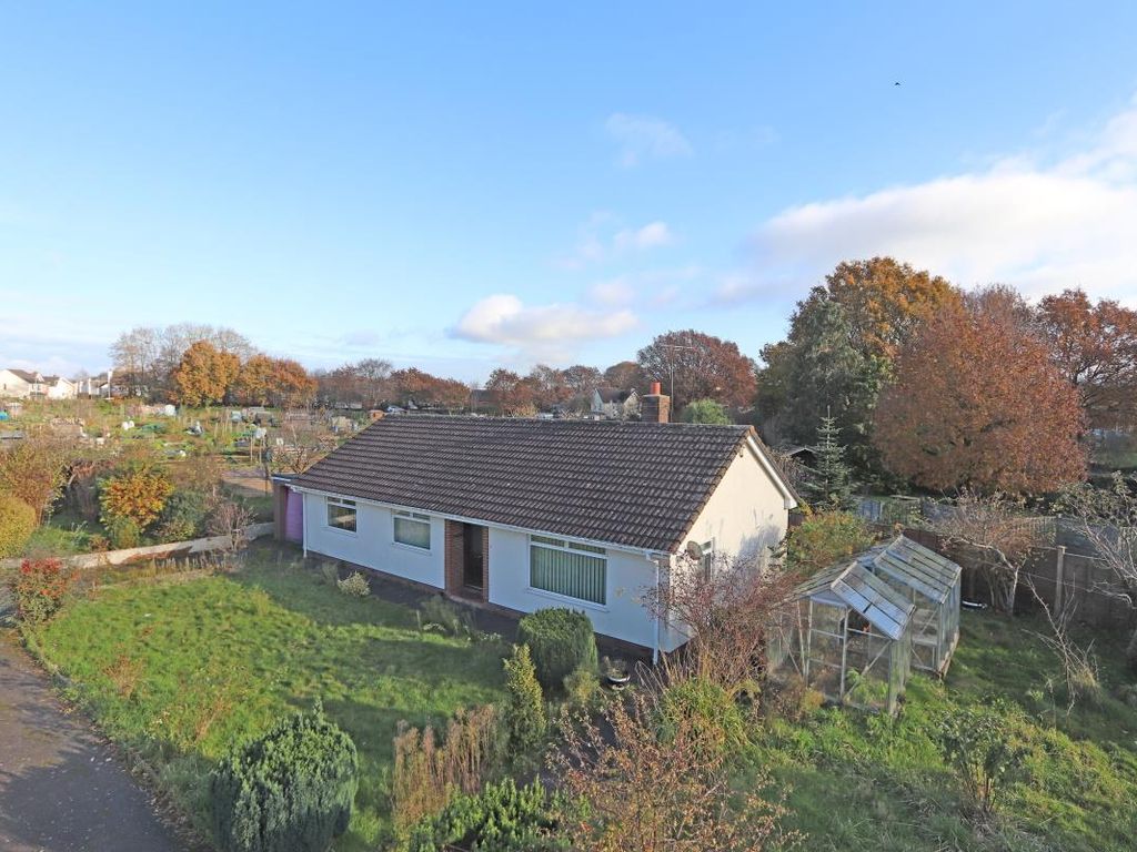 3 bed detached bungalow for sale in Silver Street, Willand, Cullompton