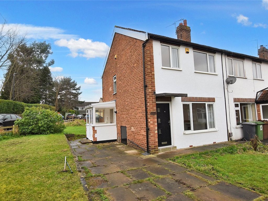 3 bed end terrace house for sale in Smithson Street, Rothwell, Leeds
