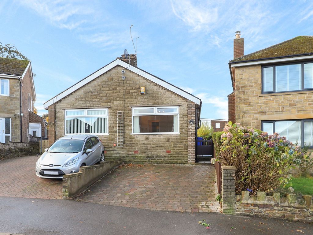 1 bed bungalow to rent in Spink Hall Lane, Stocksbridge S36, £750 pcm