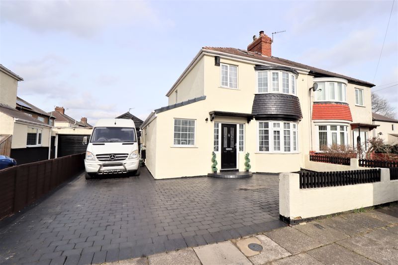 4 bed semidetached house for sale in Denholme Avenue, Newham Grange, StocktonOnTees TS18 Zoopla