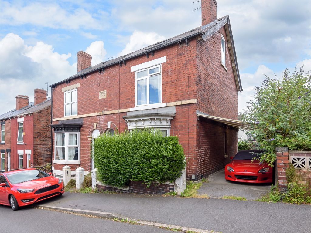 3 bed semidetached house for sale in Woodbank Crescent, Meersbrook S8