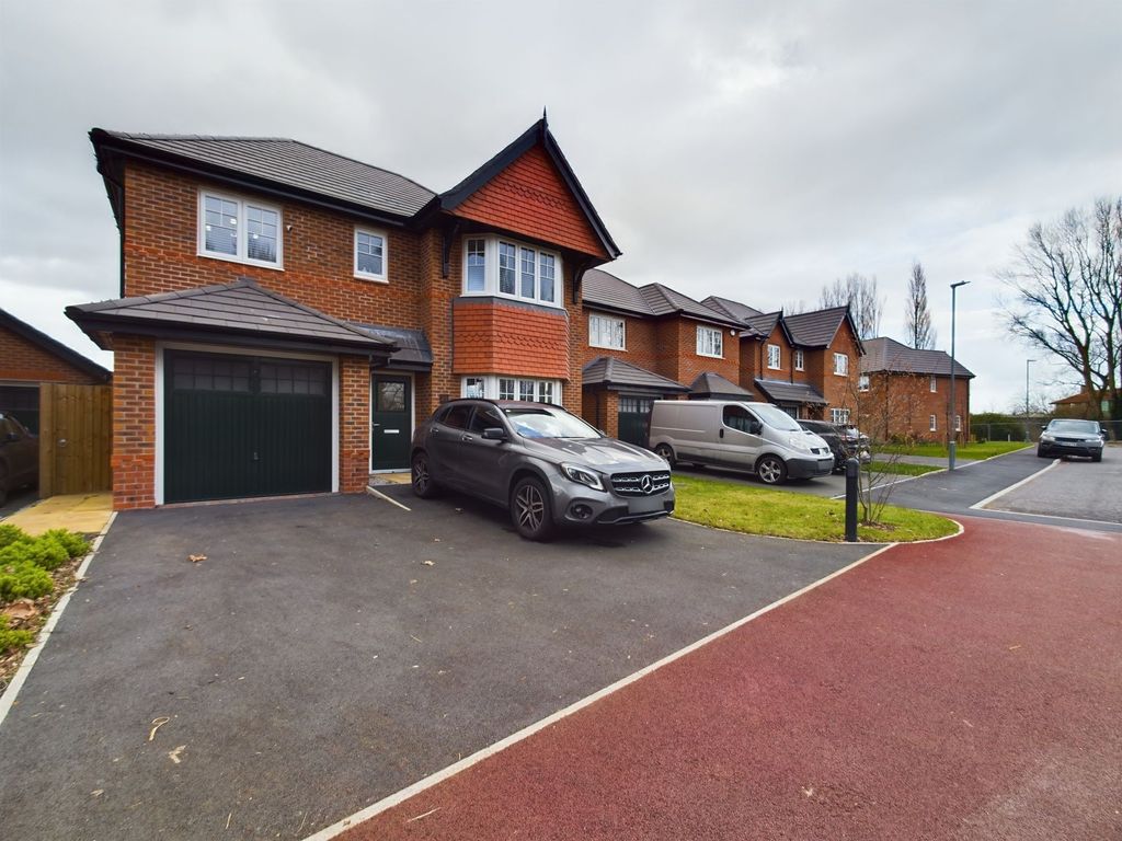 4 bed detached house for sale in Oak Place, Childwall, Liverpool. L16