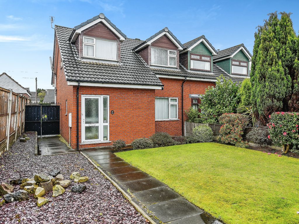 3 bed semidetached house for sale in Southport Road, Lydiate