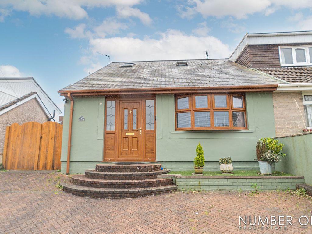 3 bed semidetached house for sale in Elmgrove Close, Pontypridd CF37
