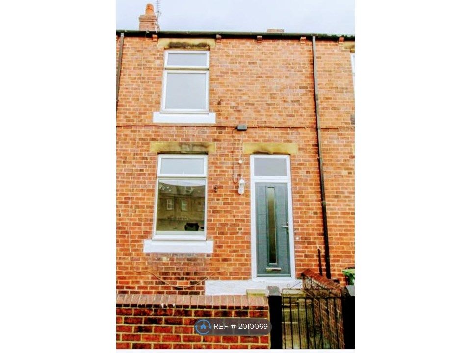 1 bed terraced house to rent in Oakwood Cottages, Ossett WF5, £625 pcm