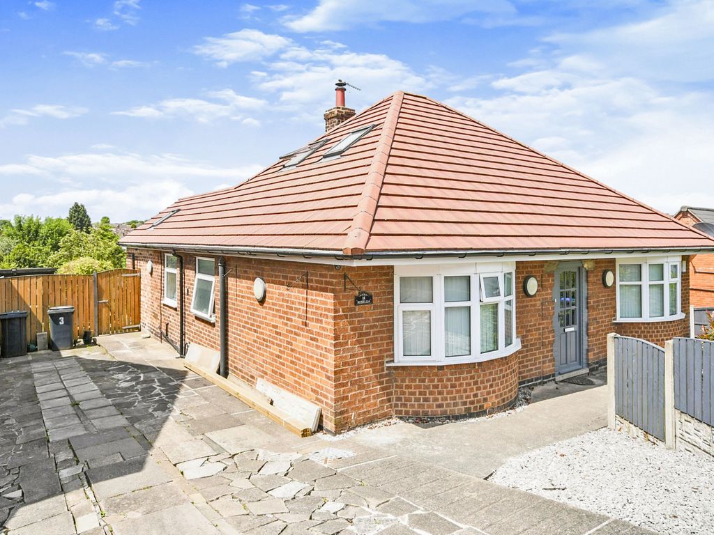 4 bed bungalow for sale in Unwin Street, Huthwaite, SuttonInAshfield