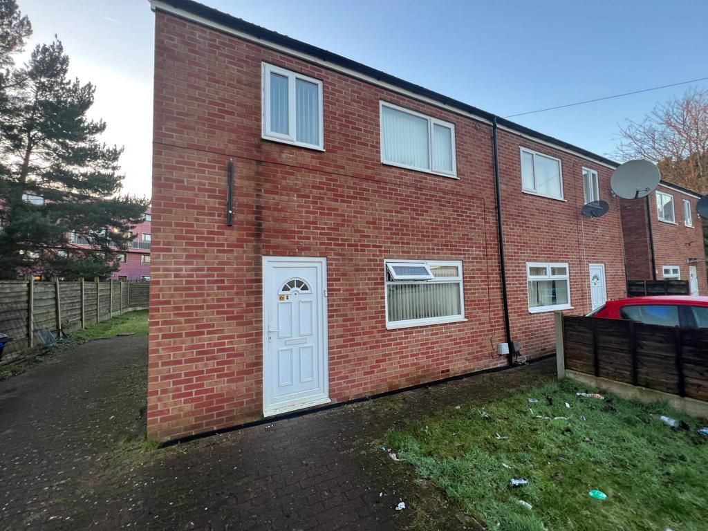 3 bed semidetached house to rent in Butterwick Close, Longsight