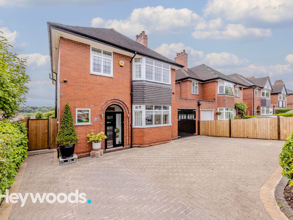 4 bed detached house for sale in Lancaster Road, NewcastleUnderLyme