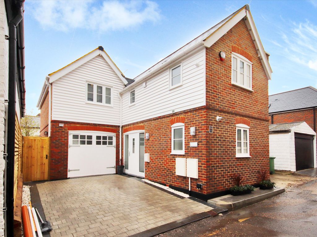 New home, 3 bed detached house for sale in Draper Street, Southborough