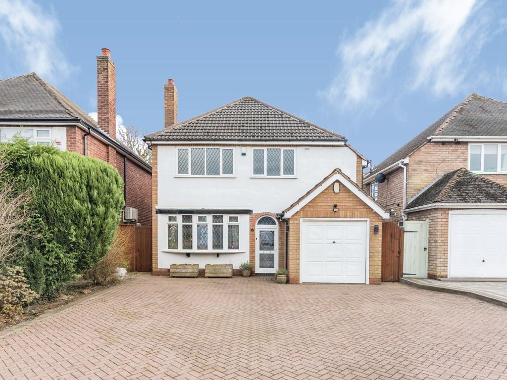 3 bed detached house for sale in Braemar Road, Sutton Coldfield B73