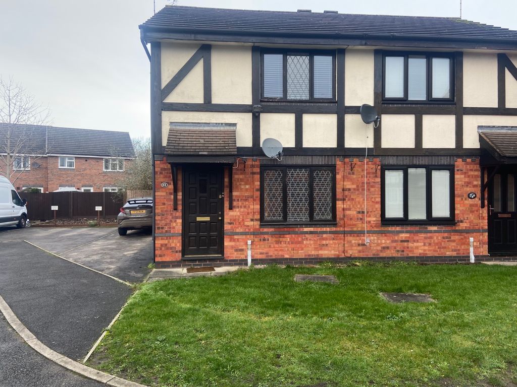 2 bed semidetached house to rent in Seymour Avenue, BurtonOnTrent