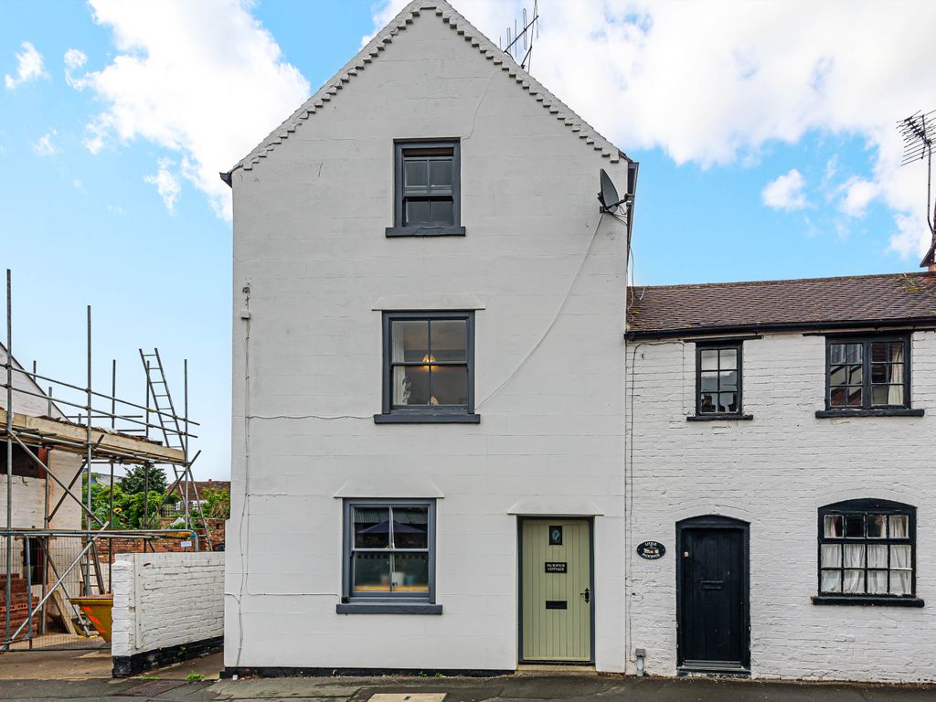 4 bed end terrace house for sale in St. Marys Lane, Tewkesbury GL20