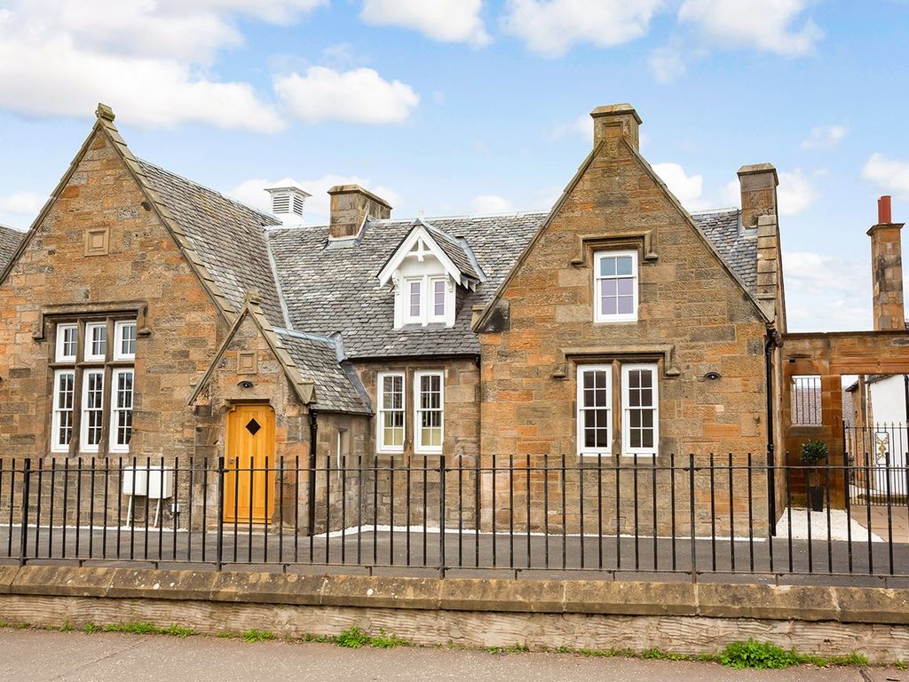 4 bed property for sale in Main Street, Winchburgh, Edinburgh EH52 Zoopla