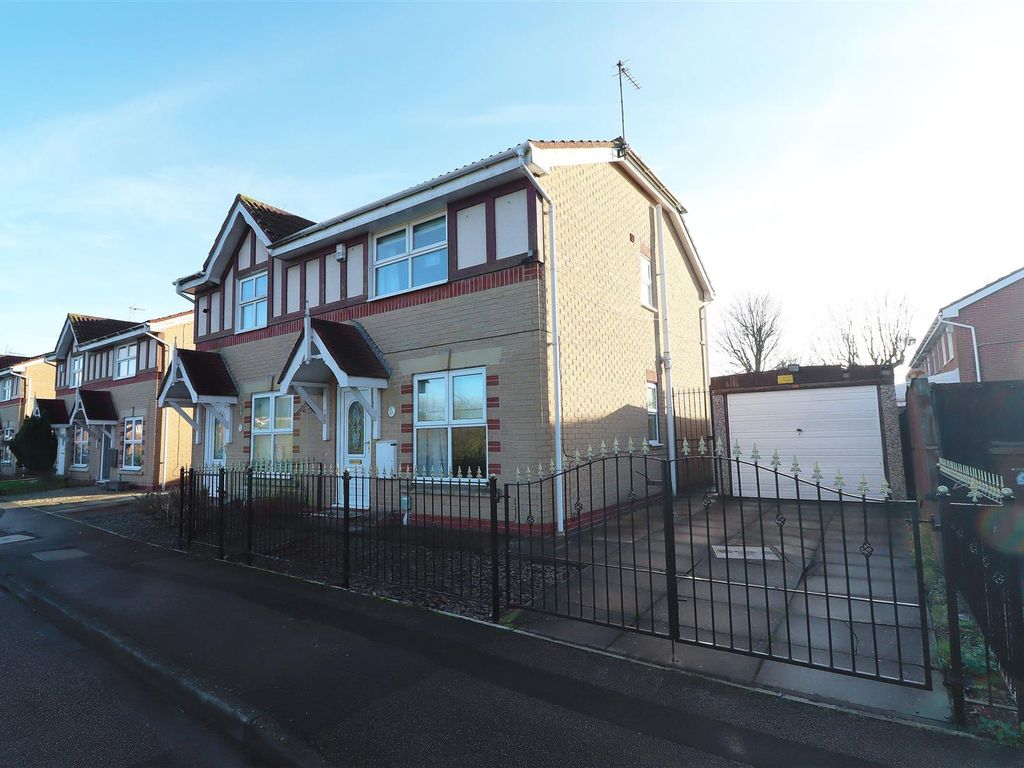 3 bed semidetached house for sale in Green Lane, Hessle HU13, £169,995