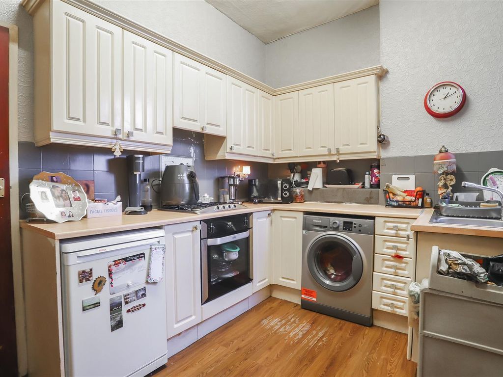2 bed terraced house for sale in New Line, Bacup OL13 Zoopla