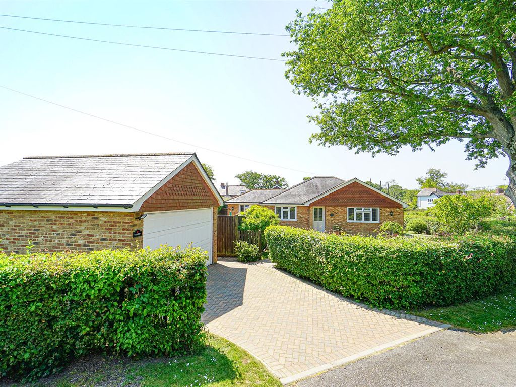 2 bed detached bungalow for sale in St. Marys Close, Brede, Rye TN31