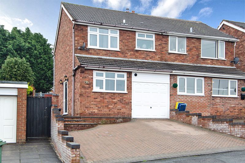 3 bed semidetached house for sale in Street, Hednesford