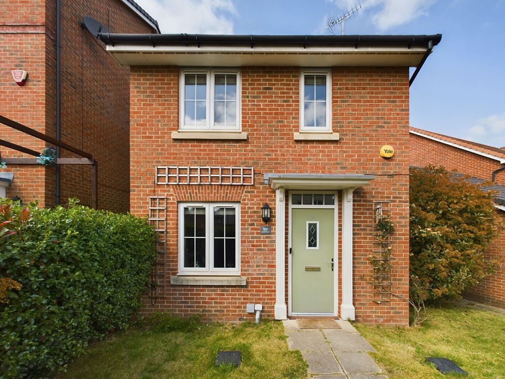 3 bed detached house for sale in Appleby Drive, Croxley Green