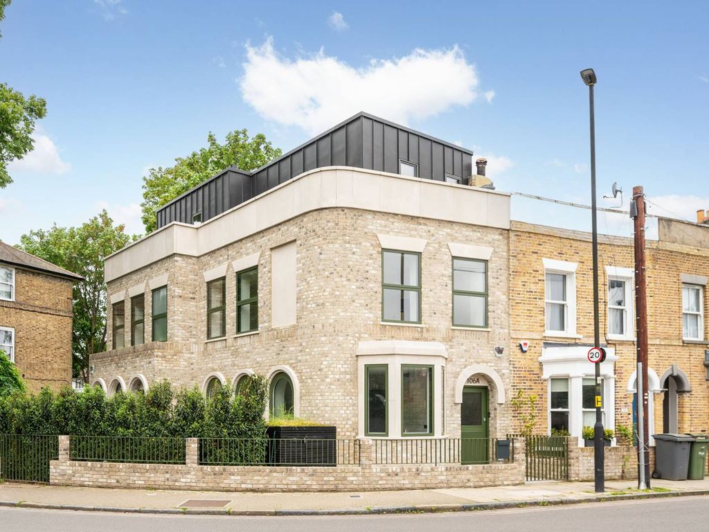 New home, 3 bed property for sale in 106 Lilford Road, Camberwell SE5