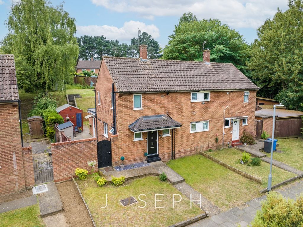 2 bed semidetached house for sale in Birkfield Close, Ipswich IP2 Zoopla