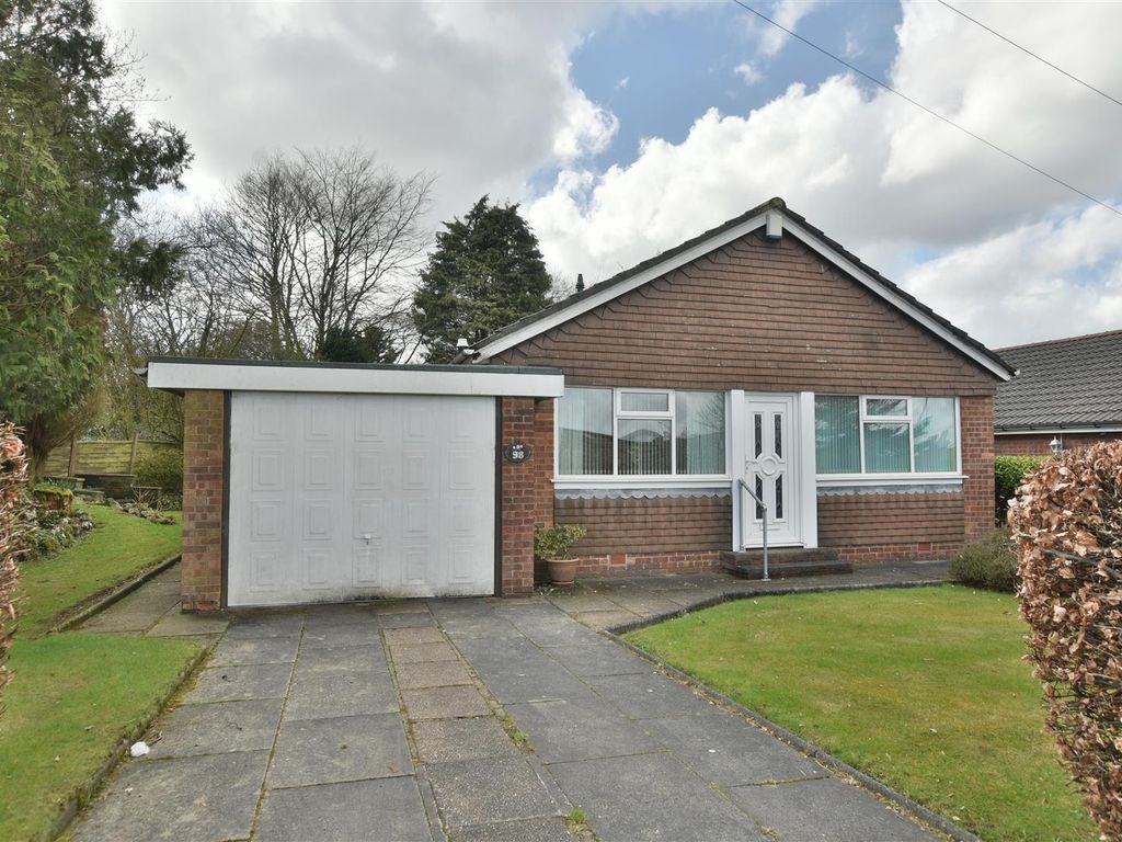 2 bed detached bungalow for sale in Smethurst Lane, Bolton BL3, £