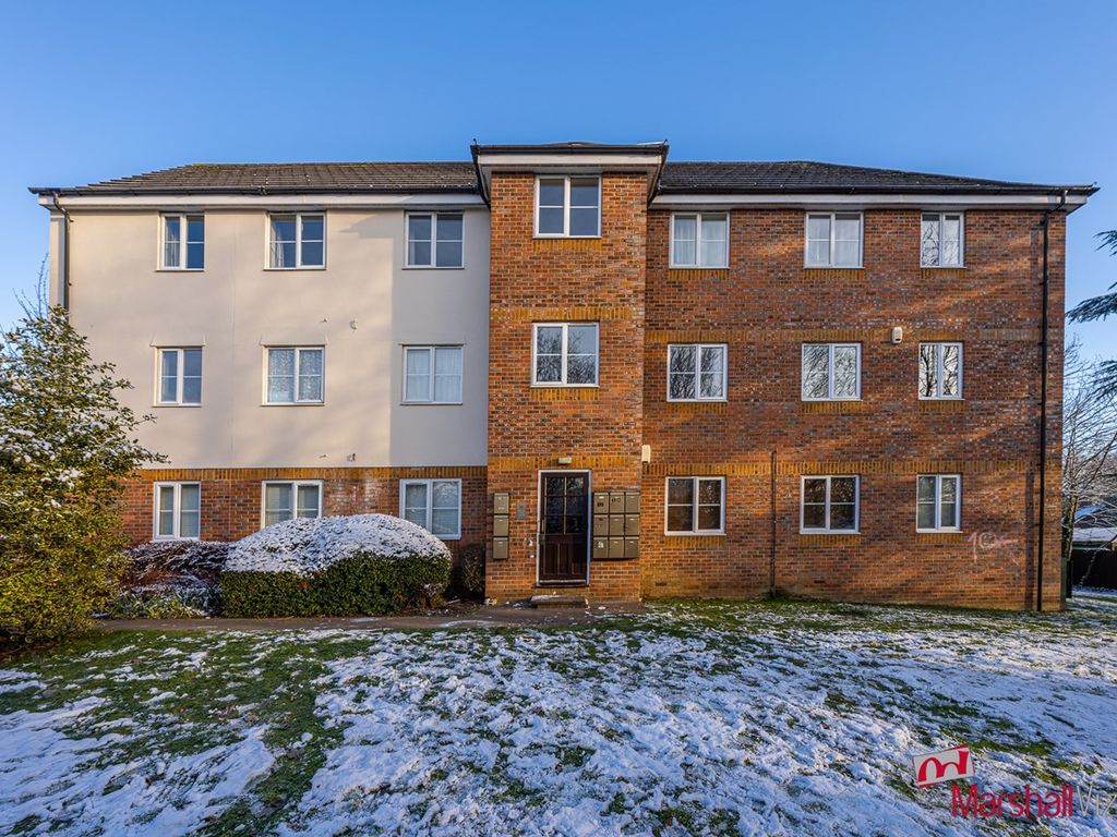 2 bed flat for sale in House, Gisburne Way, Watford WD24