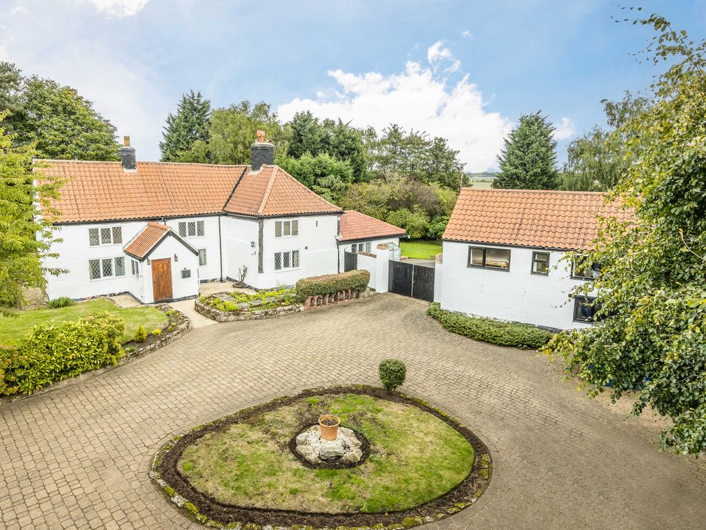 4 bed detached house for sale in The Manor House, High Street, Austerfield, Doncaster, South