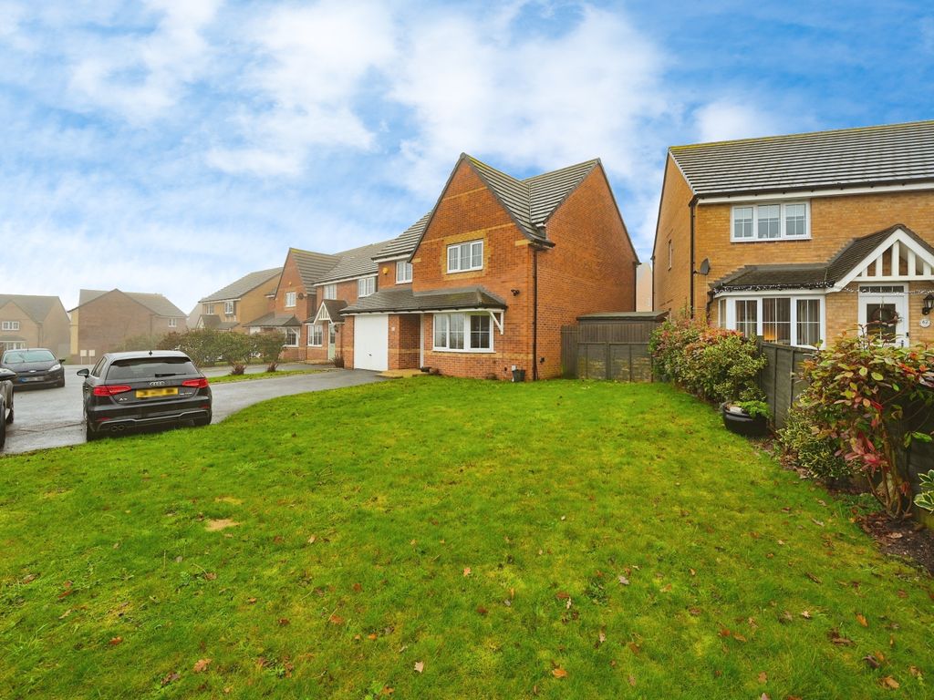 4 bed detached house for sale in Sanders Drive, Hednesford, Cannock