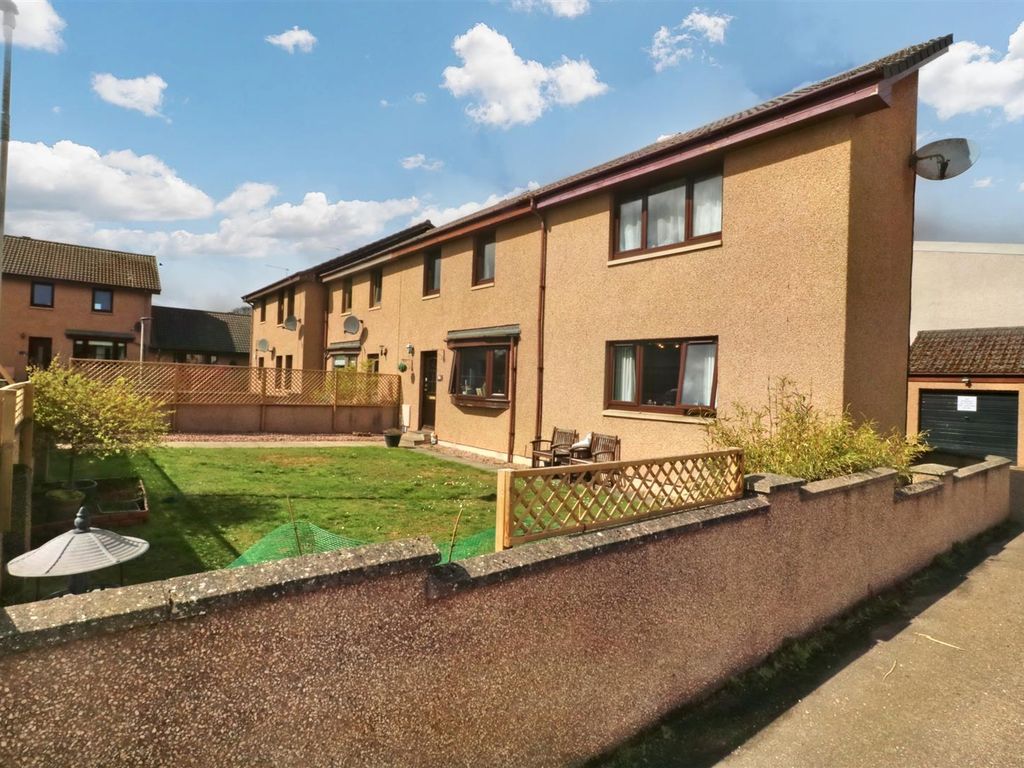 4 bed end terrace house for sale in Springfield Drive, Elgin IV30, £