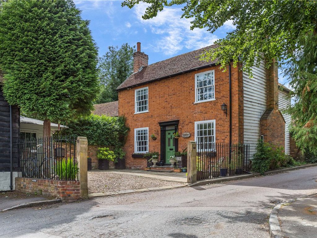 4 bed detached house for sale in Lower Gustard Wood, Wheathampstead, St