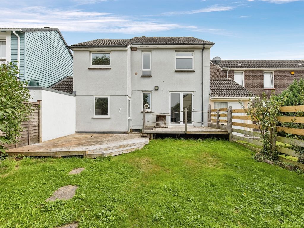 4 bed linkdetached house for sale in Langerwell Close, Lower Burraton