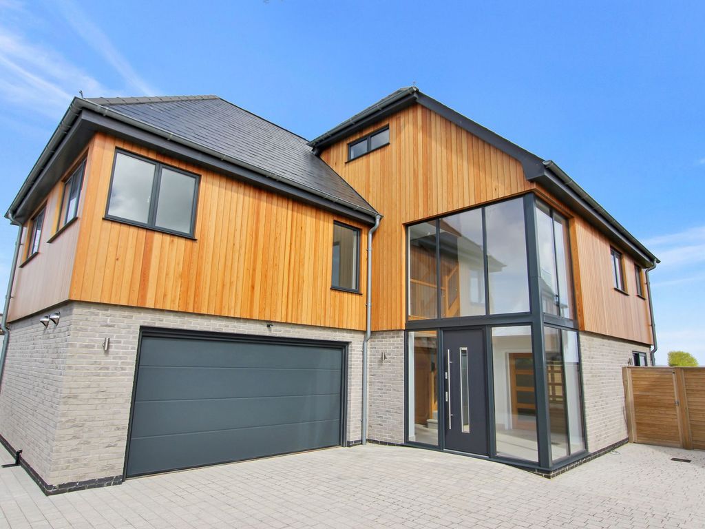 New home, 5 bed detached house for sale in Olive Branch, Warren Road