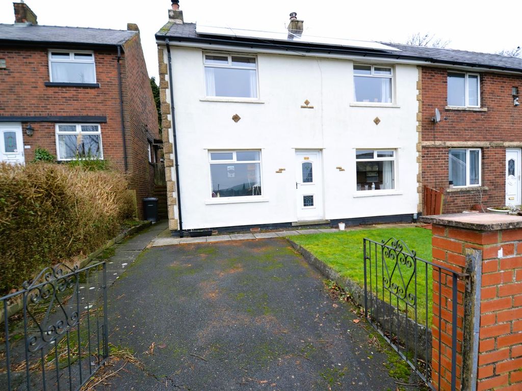 3 bed semidetached house for sale in Minorca Mount, Denholme, Bradford