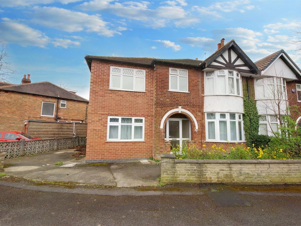 5 bed semidetached house for sale in Ringwood Crescent, Wollaton