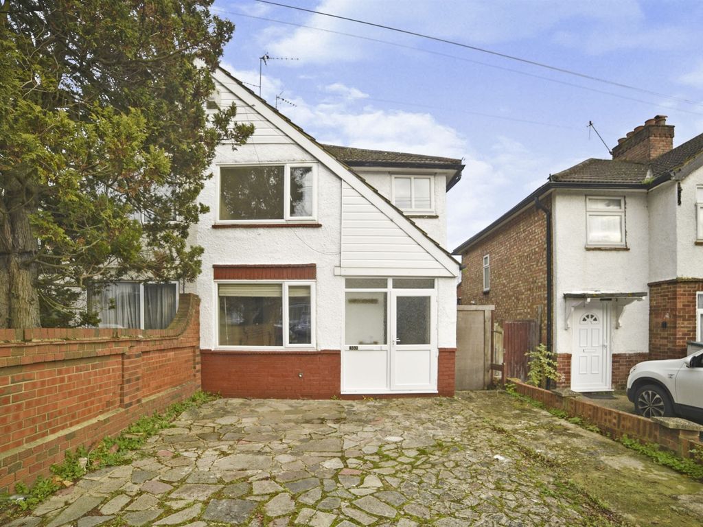 3 bed semidetached house for sale in Hampden Road, Harrow HA3 Zoopla