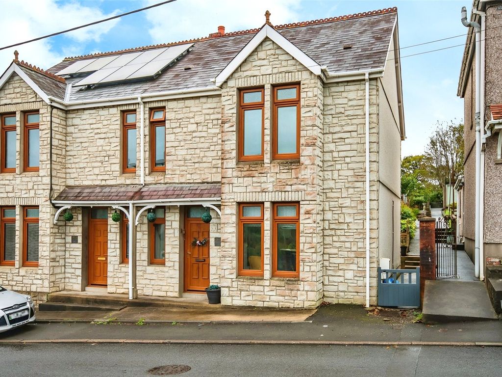 3 bed semidetached house for sale in Heol Y Meinciau, Pontyates
